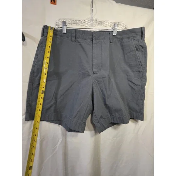 J.Crew Men’s Reade Shorts Grey 38W Chino - Picture 2 of 3